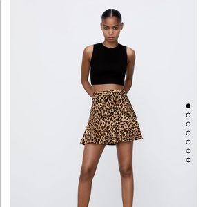 NWT Zara animal leopard print skirt - Small